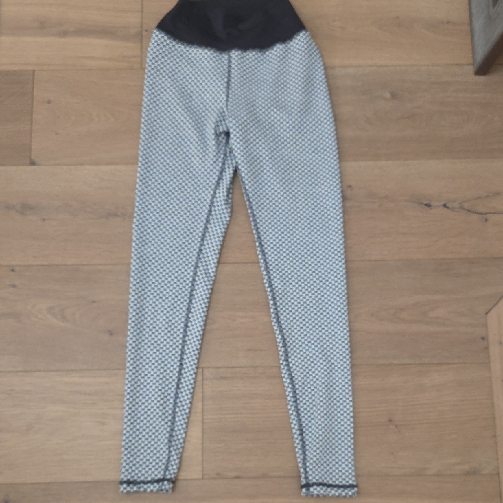 Minibeast Hex Grey Scrunch Leggings
